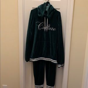 Forever 21 Culture Green Velour Men’s Track Suit